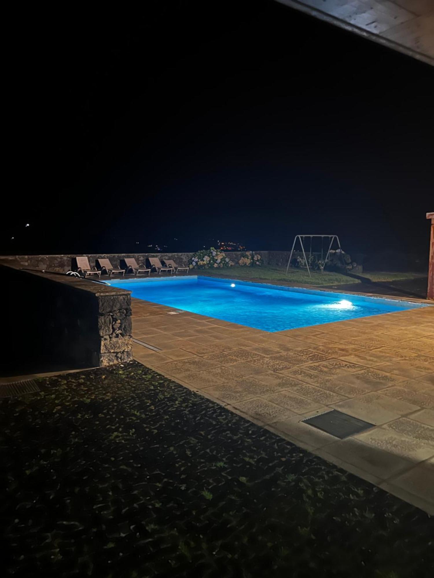 Arrenquinha Guesthouse 1 São Vicente Ferreira Exteriör bild